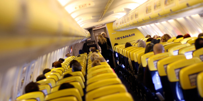Che cosa portare nel bagaglio a mano in aereo con Ryanair