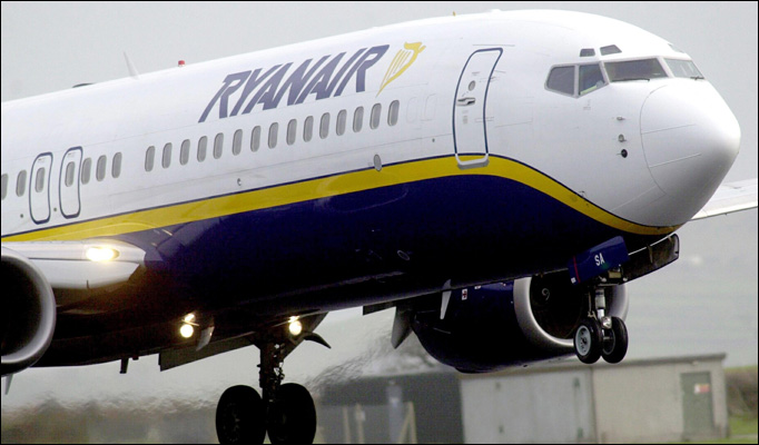 Che cosa portare nel bagaglio a mano in aereo con Ryanair